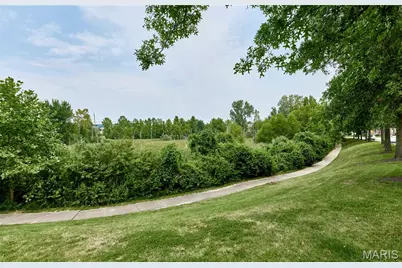 841 Boardwalk Springs Place, O'Fallon, MO 63368 - Photo 37