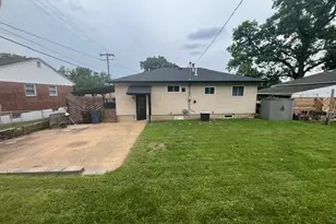 9438 Tiber Dr, Affton, MO 63123 - Photo 17