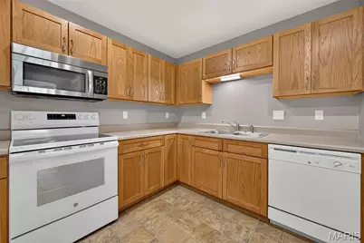 2562 Coppergate Square Drive #F, Saint Louis, MO 63129 - Photo 13