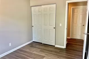 3060 Laurel Village Cir, Saint Peters, MO 63376 - Photo 13