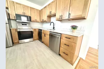 5630 Pershing Avenue #10, Saint Louis, MO 63112 - Photo 5