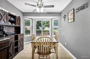 916 Valentine St, Festus, MO 63028 - Photo 13