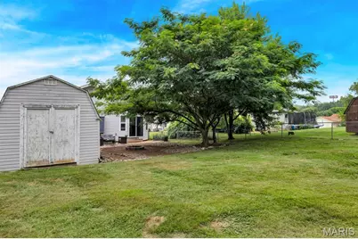 916 Valentine Street, Festus, MO 63028 - Photo 37