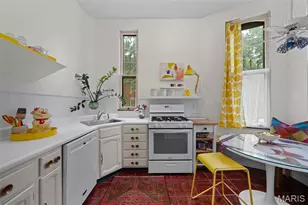 1322 S 10th St, Saint Louis, MO 63104 - Photo 13