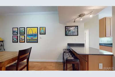 5653 Waterman Boulevard #1N, Saint Louis, MO 63112 - Photo 9