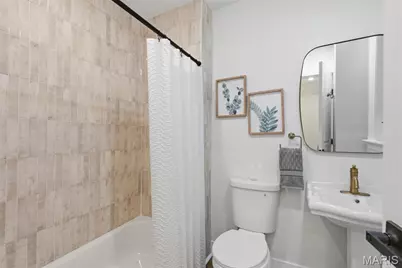 4452 Gibson Avenue, Saint Louis, MO 63110 - Photo 11