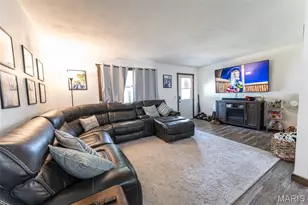 706 Apple Ave, New Melle, MO 65013 - Photo 3