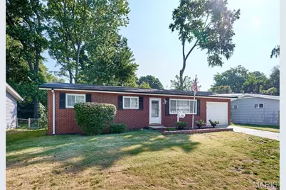 1370 Acredale Drive, Florissant, MO 63033 - Photo 3