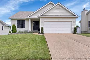 418 Harby Dr, Wentzville, MO 63385 - Photo 3