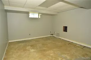 280 W St Anthony Ln, Florissant, MO 63031 - Photo 11
