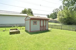 280 W St Anthony Ln, Florissant, MO 63031 - Photo 15