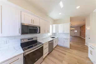 4431 Norfolk Ave Ave, Saint Louis, MO 63110 - Photo 3