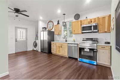 828 Vest Avenue, Valley Park, MO 63008 - Photo 5