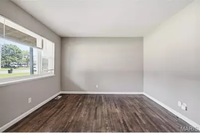 1160 Howdershell Road, Saint Louis, MO 63031 - Photo 3