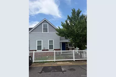 615 Lagro Avenue, Saint Louis, MO 63125 - Photo 1