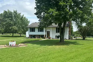 3607 Cuba St, Robertsville, MO 65066 - Photo 5