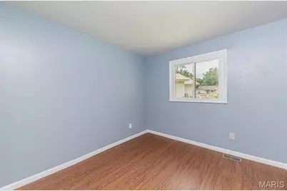 2894 Park New York Drive, Florissant, MO 63031 - Photo 21
