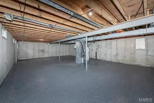 2894 Park New York Dr, Florissant, MO 63031 - Photo 31