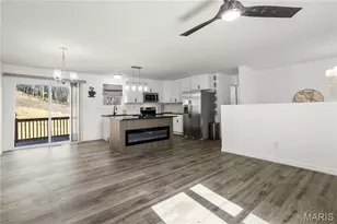 902 Forest Ave, Valley Park, MO 63088 - Photo 5