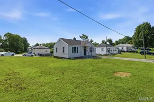 3166 O Hare Dr, Saint Ann, MO 63074 - Photo 3