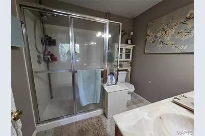 247 Centerfield Drive, O'Fallon, MO 63366 - Photo 9