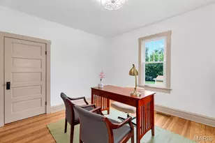 915 N Kingshighway St, Saint Charles, MO 63301 - Photo 13
