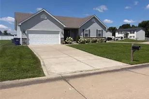 627 Gandalf Ln, Wright City, MO 63390 - Photo 1