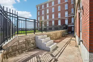 1515 Lafayette Ave, Saint Louis, MO 63104 - Photo 23