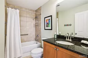 1515 Lafayette Ave, Saint Louis, MO 63104 - Photo 9