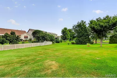 429 Briarchase Place, Lake Saint Louis, MO 63367 - Photo 37