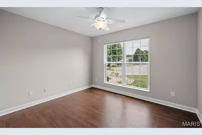 731 Autumnwood Forest Drive, Lake Saint Louis, MO 63367 - Photo 33