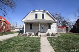 209 W Madison Ave, Robertsville, MO 65066 - Photo 1