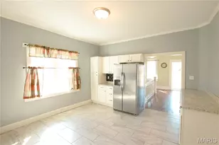 209 W Madison Ave, Robertsville, MO 65066 - Photo 7