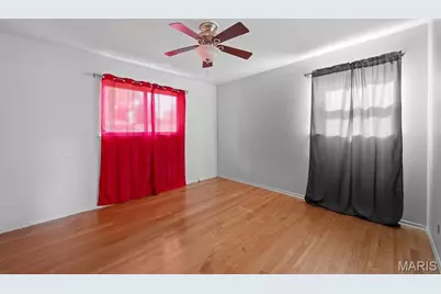 810 Carmelita Lane, Florissant, MO 63031 - Photo 11