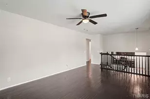 1530 Loveland Dr, Florissant, MO 63031 - Photo 3
