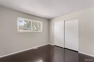 1530 Loveland Dr, Florissant, MO 63031 - Photo 7