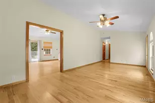 15 Oak Valley Dr, Washington, MO 63090 - Photo 9