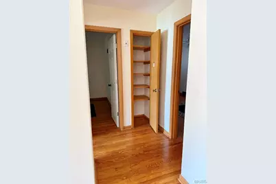 317 Earlsfield Lane, Saint Louis, MO 63125 - Photo 13