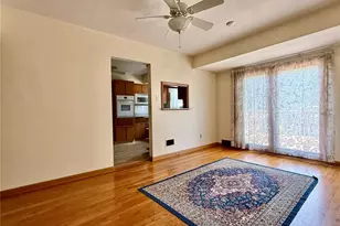 317 Earlsfield Ln, Saint Louis, MO 63125 - Photo 7