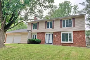 15237 Kempwood Dr, Chesterfield, MO 63017 - Photo 1