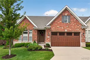 1329 Cordata Dr, Frontenac, MO 63131 - Photo 1