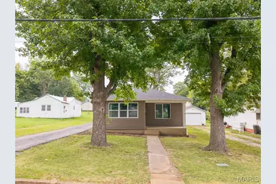 904 N Middle Street, Farmington, MO 63640 - Photo 1