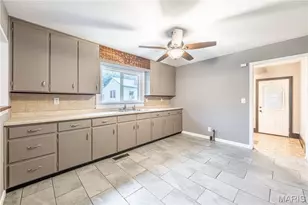 904 N Middle St, Farmington, MO 63640 - Photo 9