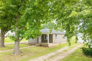 904 N Middle St, Farmington, MO 63640 - Photo 23