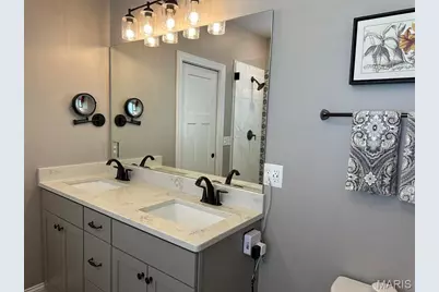 110 Alta Mira Court, Dardenne Prairie, MO 63368 - Photo 33