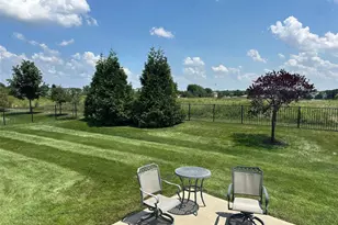 110 Alta Mira Ct, Dardenne Prairie, MO 63368 - Photo 5