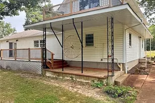 2803 Hwy J, Bourbon, MO 65441 - Photo 9