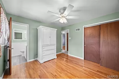 223 Susan Road, Saint Louis, MO 63129 - Photo 13