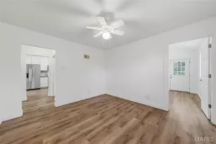 7030 Canterbury Ave, Saint Louis, MO 63143 - Photo 19