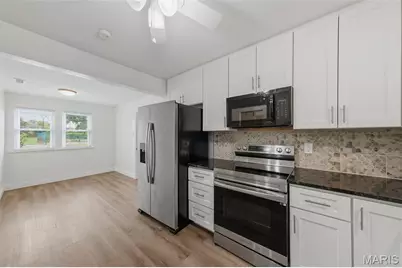 7030 Canterbury Avenue, Saint Louis, MO 63143 - Photo 7
